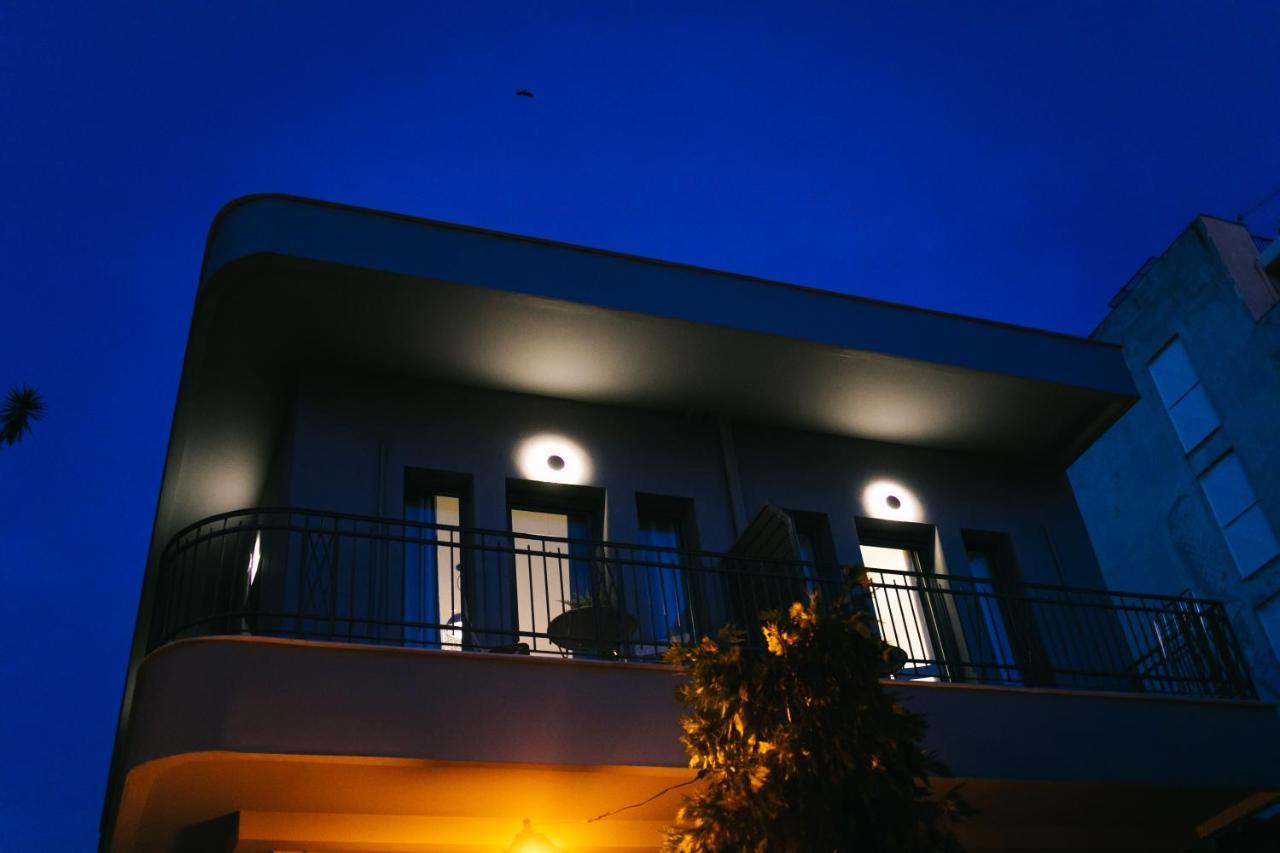 Volos Suites Center المظهر الخارجي الصورة